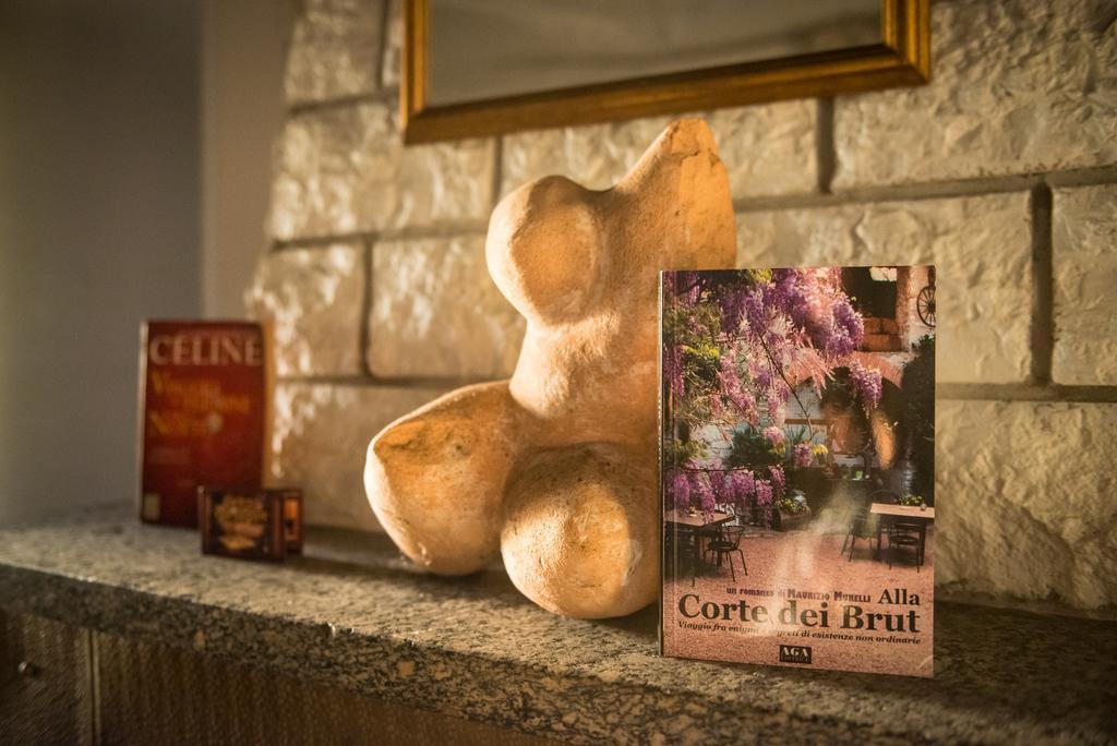 Corte Dei Brut Gavirate Dış mekan fotoğraf